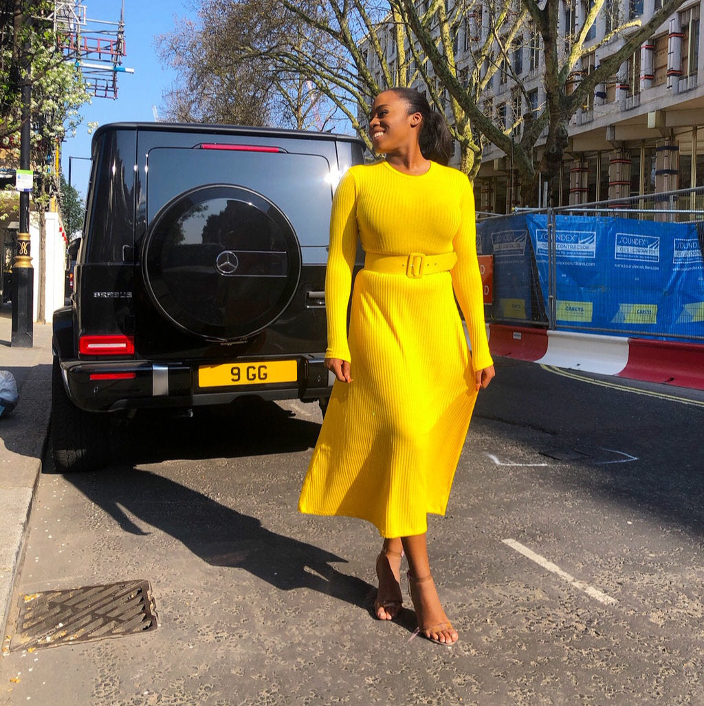 OUTFIT OF THE DAY : SO, SO YELLOW!