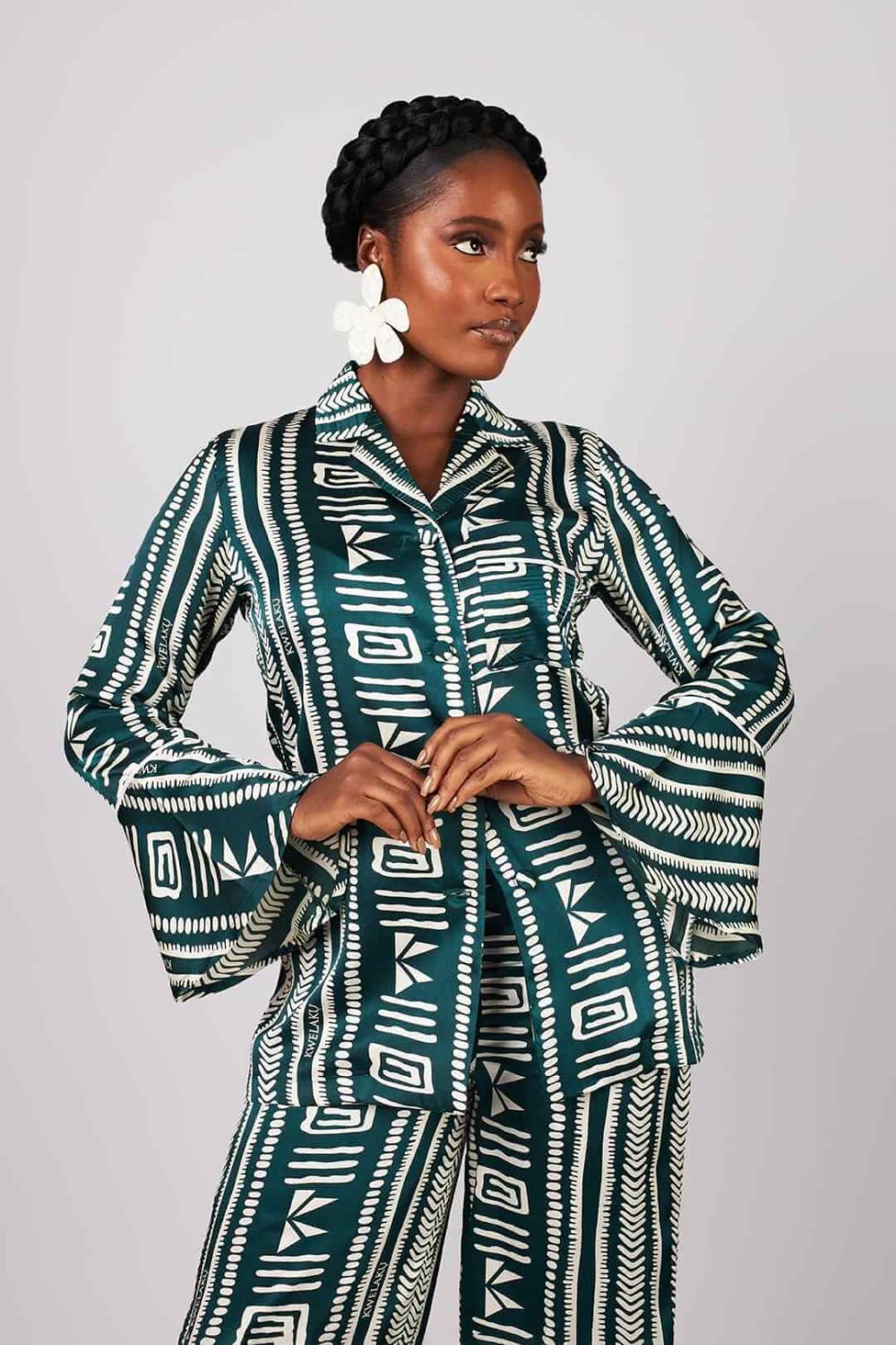 Monogram Geometric Signature PJ