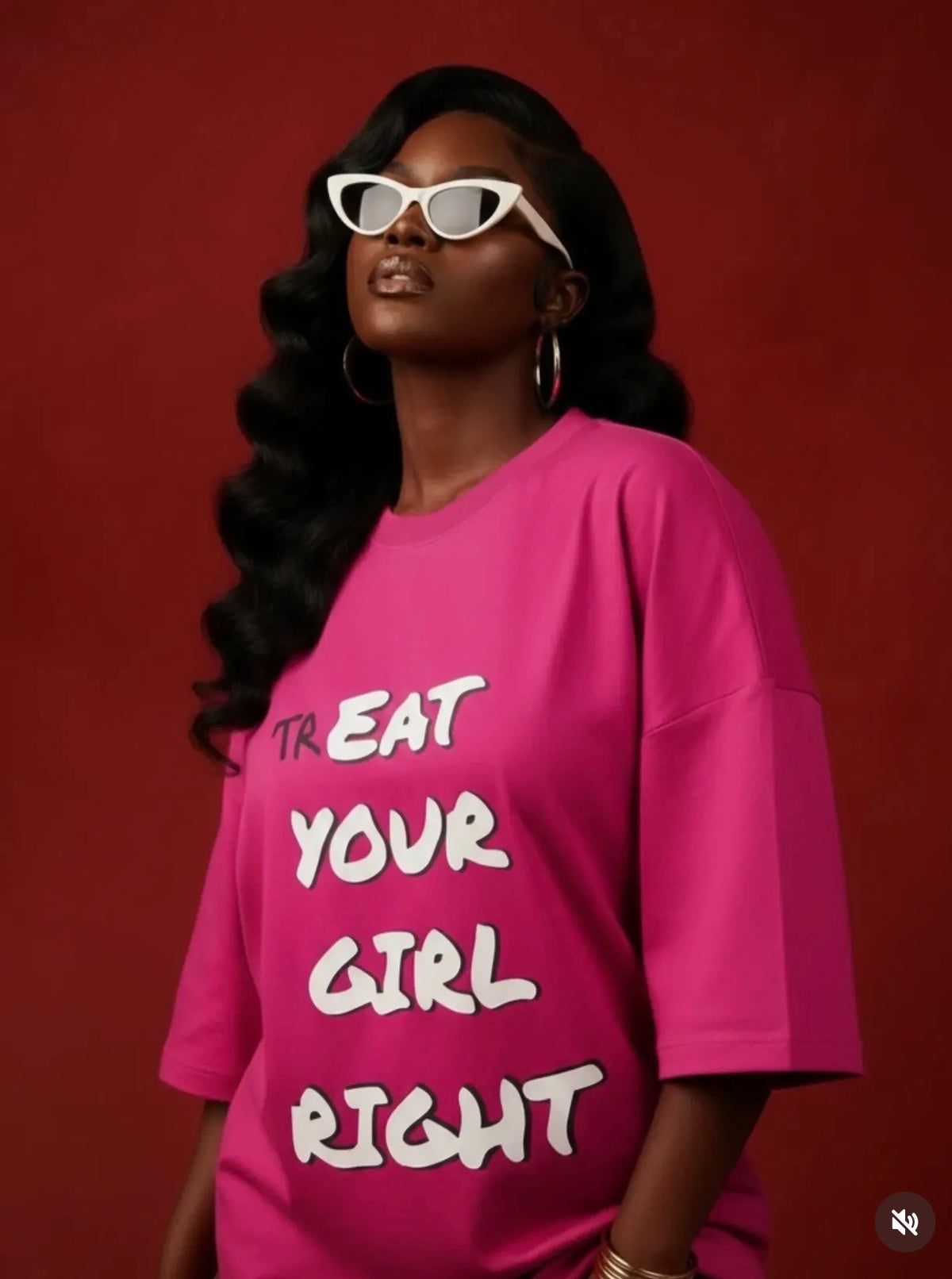 Oversized T-Shirt "TrEat your girl right” slogan (pink)