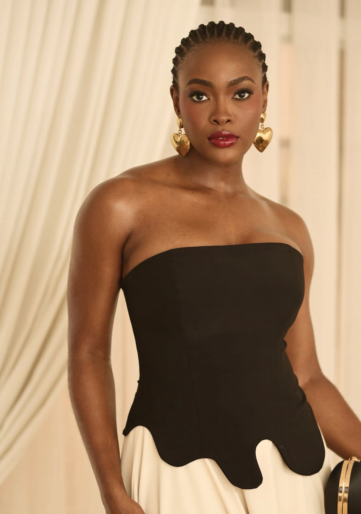 CONTOUR
BUSTIER - NOIR