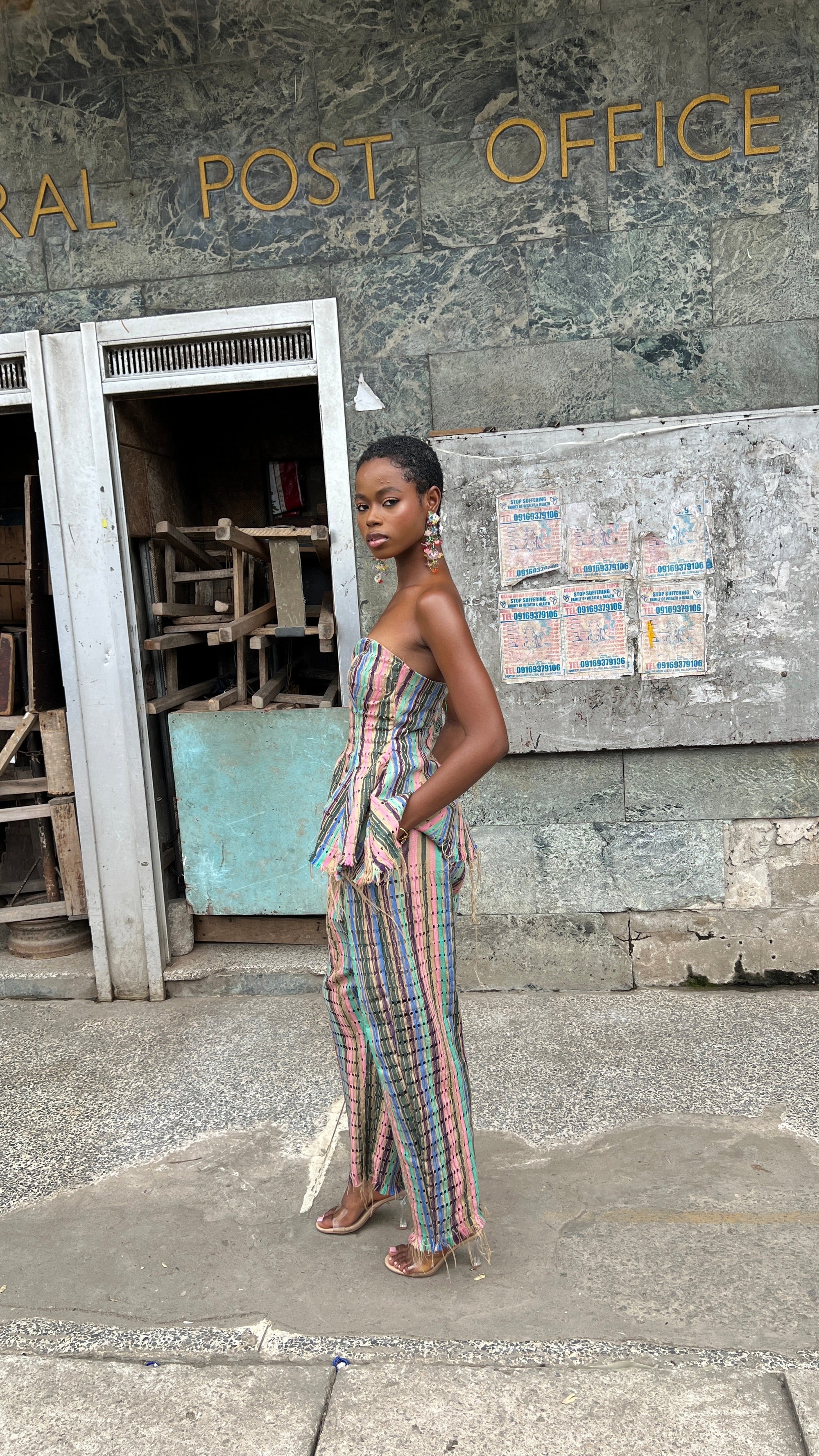 ASO OKE BUSTIER