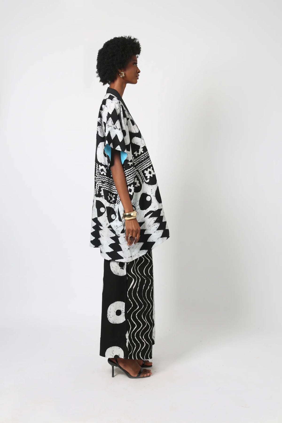 black and white multiprint agbada with asooke collar