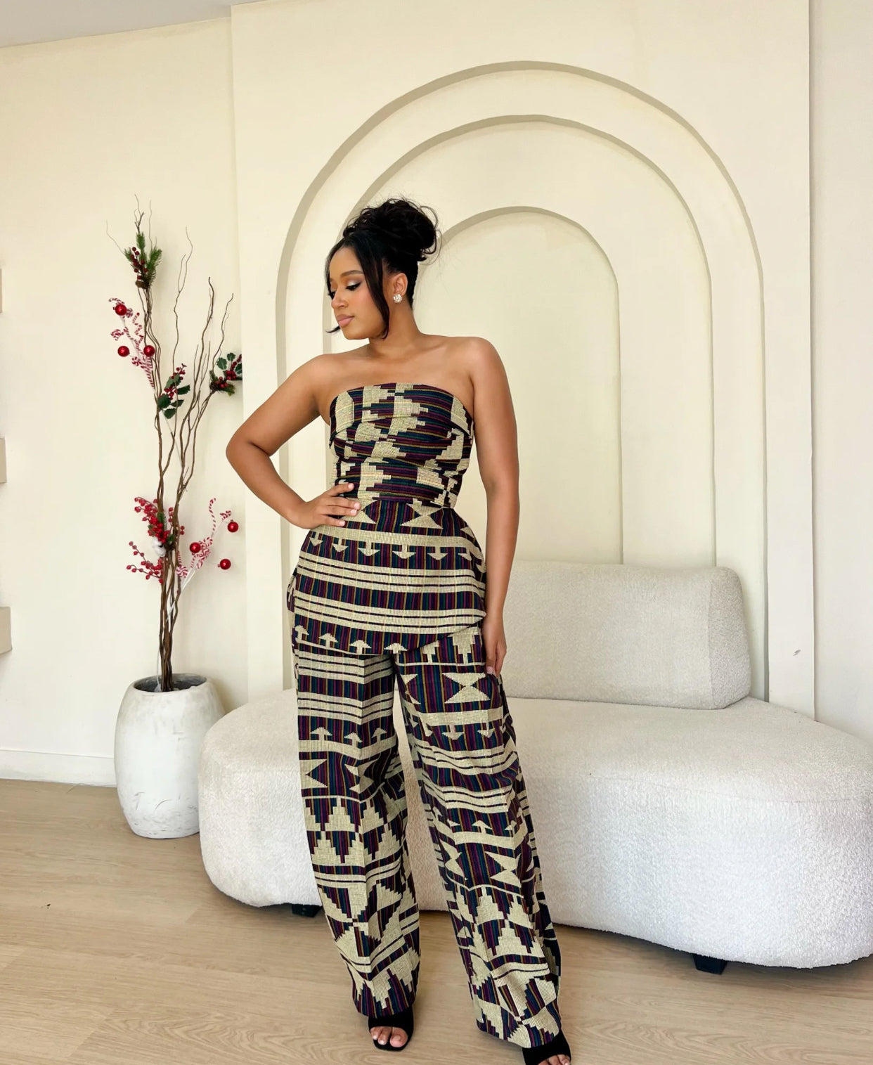 AKWAETE VONNY SET