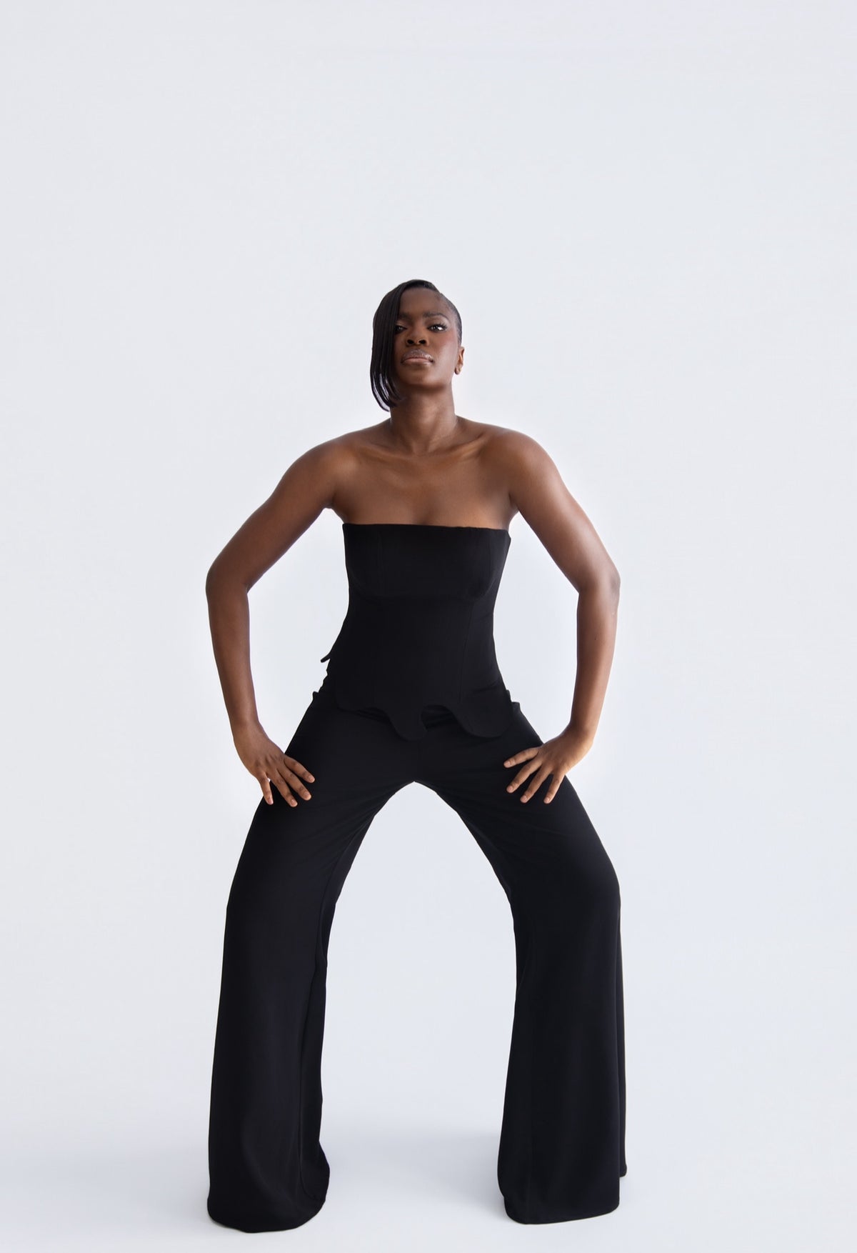 CONTOUR
BUSTIER - NOIR