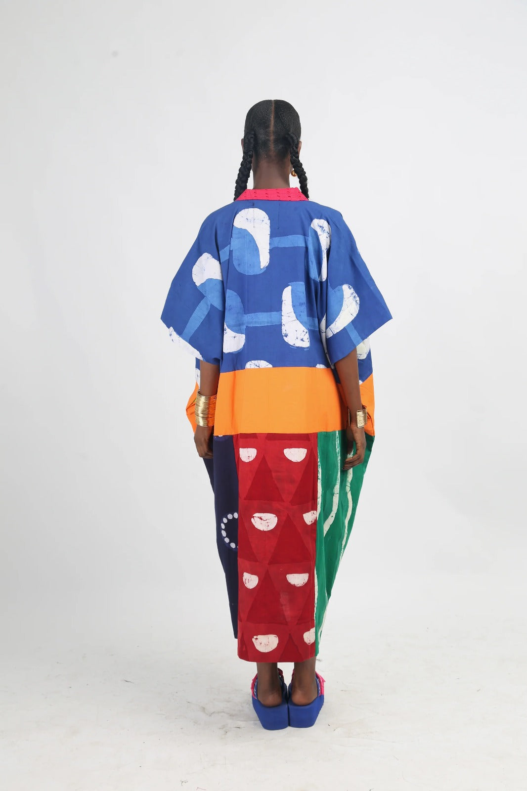 white and blue multicolour agbada with asooke collar