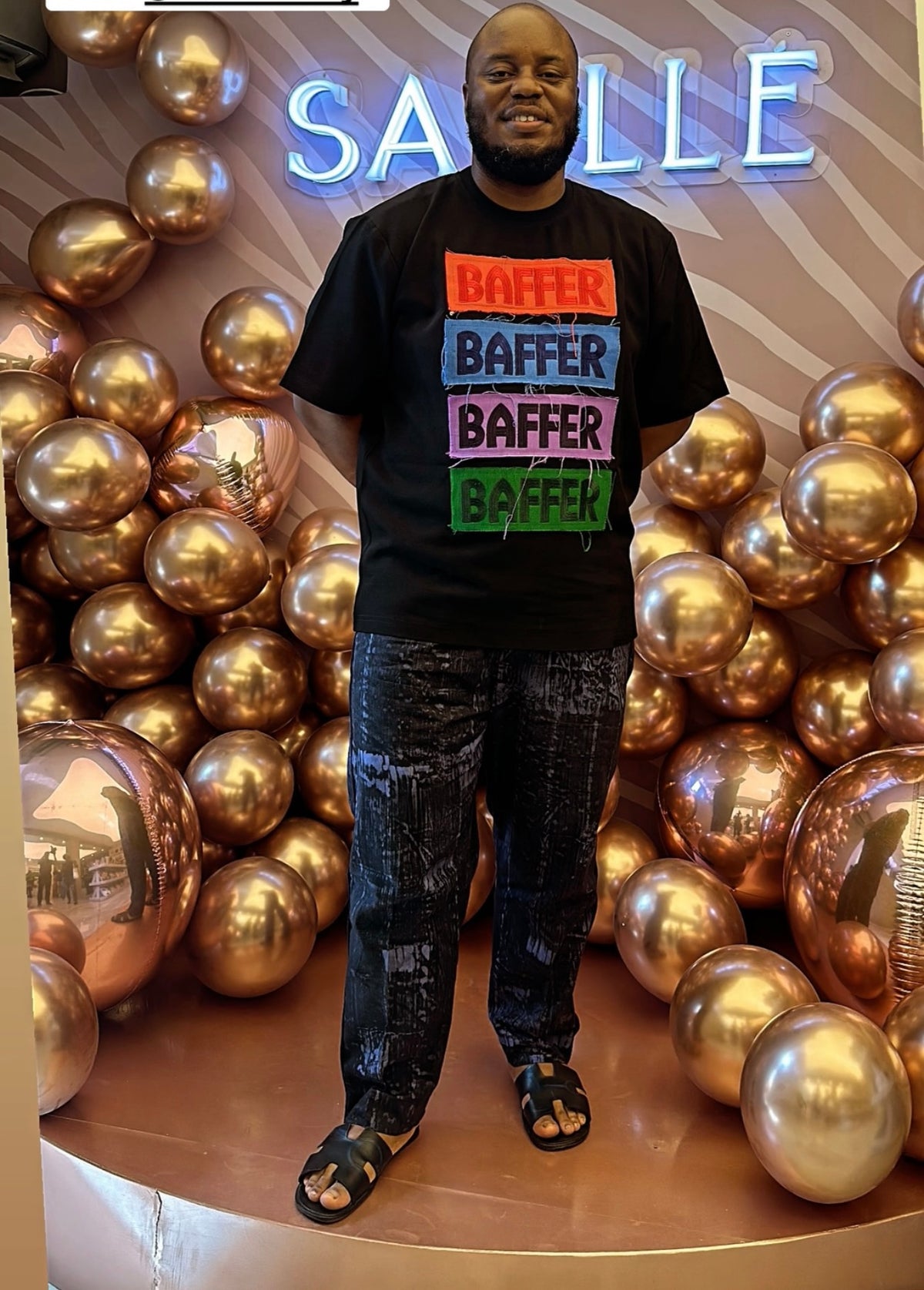 BLACK MULTI BAFFER TEE