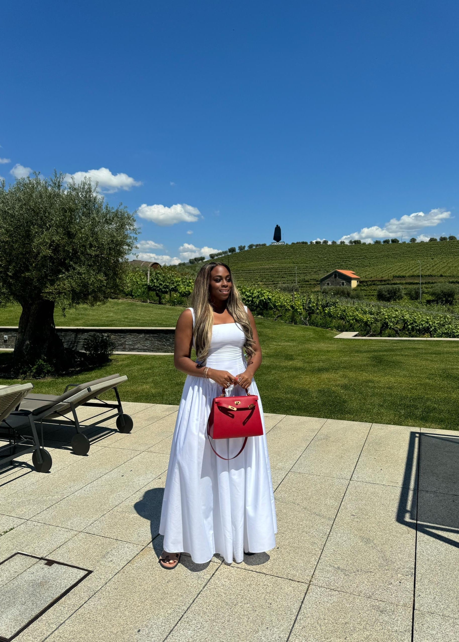 ELAYA Midi Dress