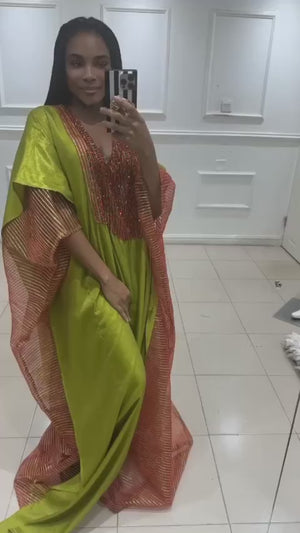 Zinnia Agbada
