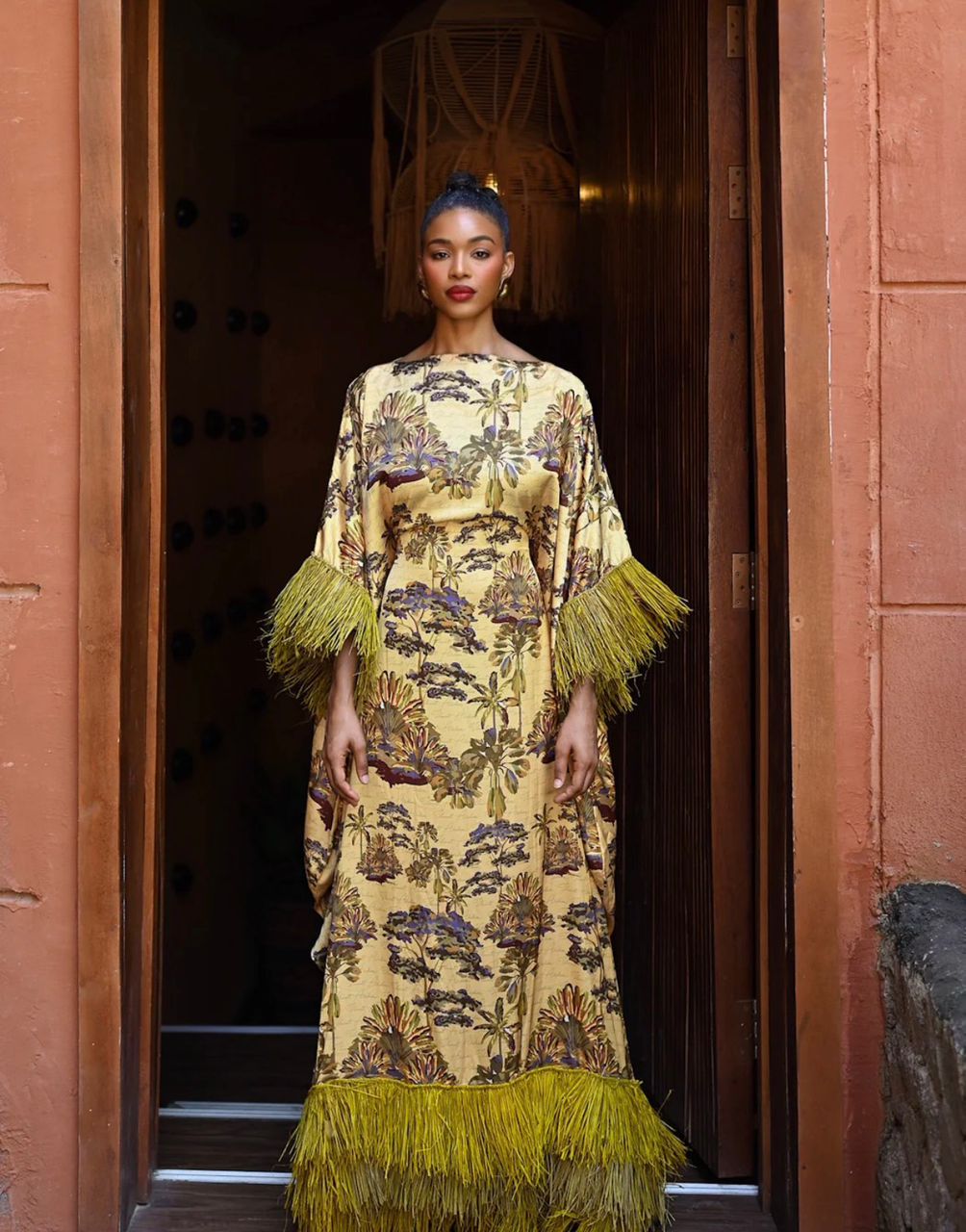 Abeni kaftan with invisible belt