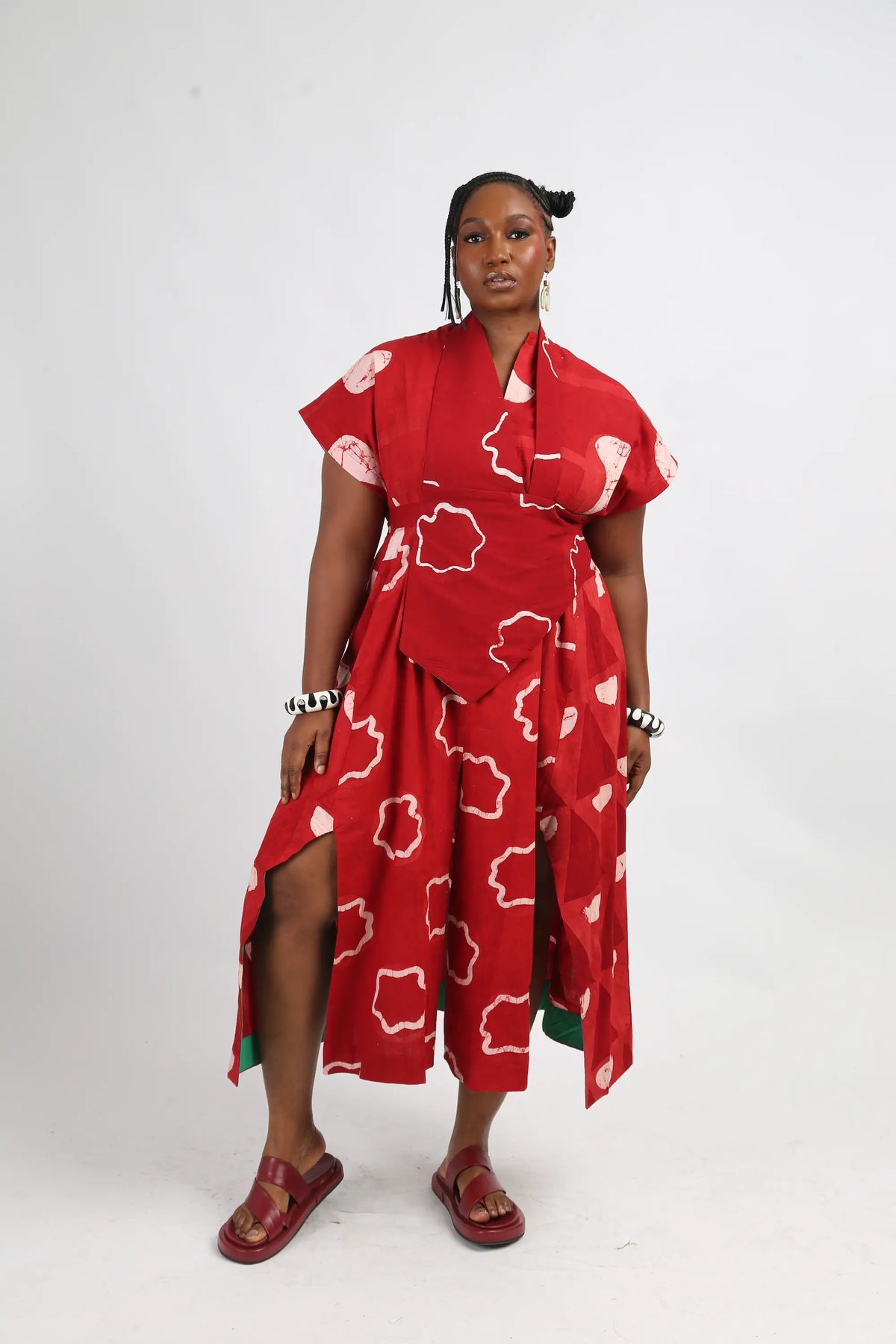 white and red multiprint sleeveless shirt dress