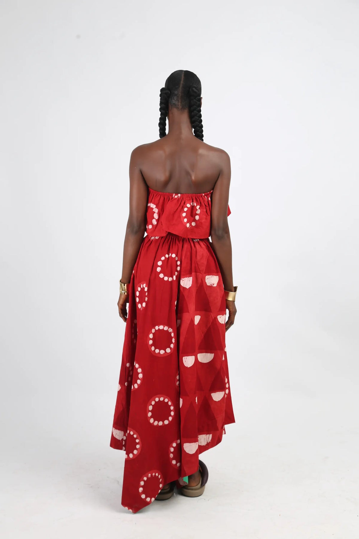 white and red multiprintt midi iro skirt